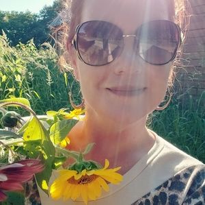 Meet your Posher, Sandra